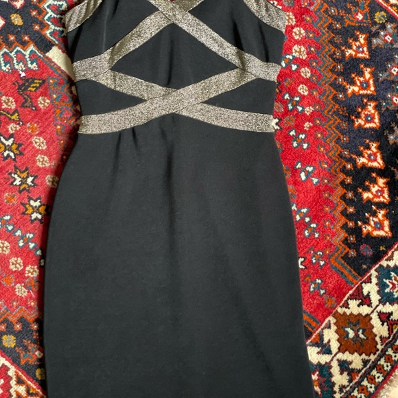 Joseph Ribkoff Size 10 Black and Gold Dress, Vintage Little Black Dress, Gift - Picture 14 of 14